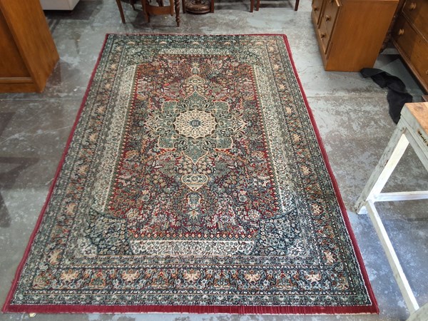 Lot 77 - FLOOR RUG
