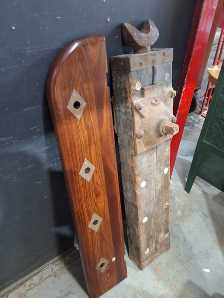 Lot 228 - NAUTICAL PARTS