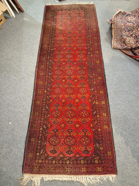 Lot 185 - HALL RUNNER