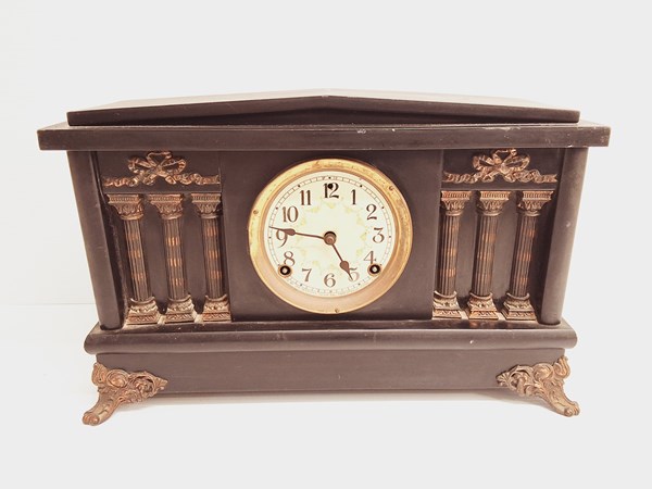 Lot 1277 - MANTEL CLOCK