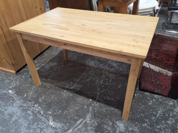 Lot 306 - DINING TABLES