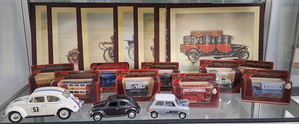 Lot 1430 - MODEL CARS