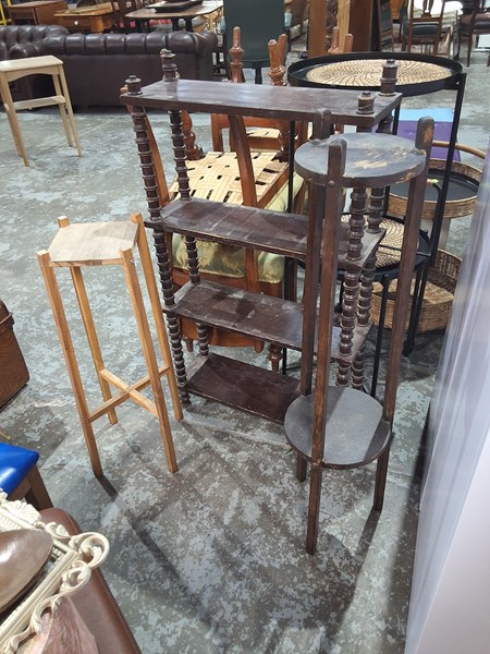 Lot 165 - WHATNOT AND MORE