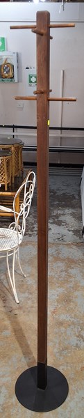 Lot 7 - COAT RACK