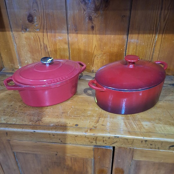 Lot 1240 - COOKWARE