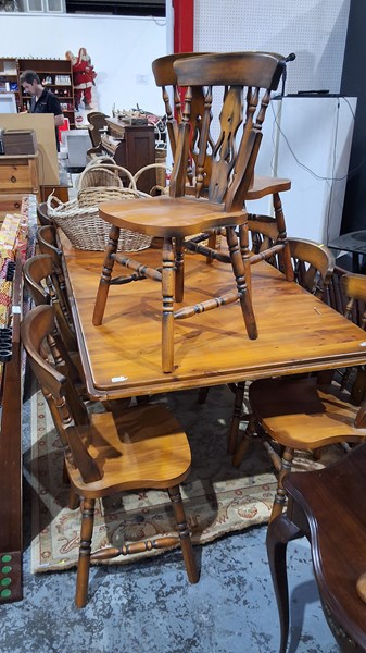 Lot 153 - DINING SUITE