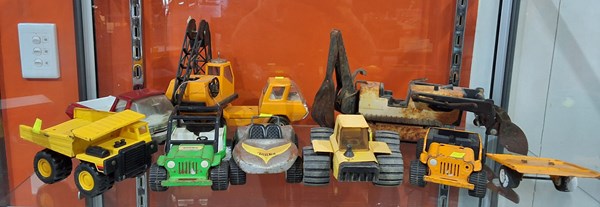 Lot 1478 - TONKA TRUCKS