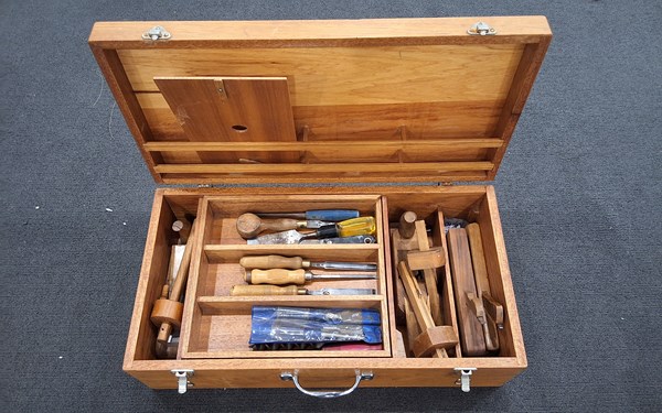 Lot 1219 - CARPENTERS CHEST