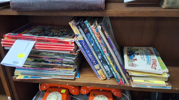 Lot 1513 - COMICS