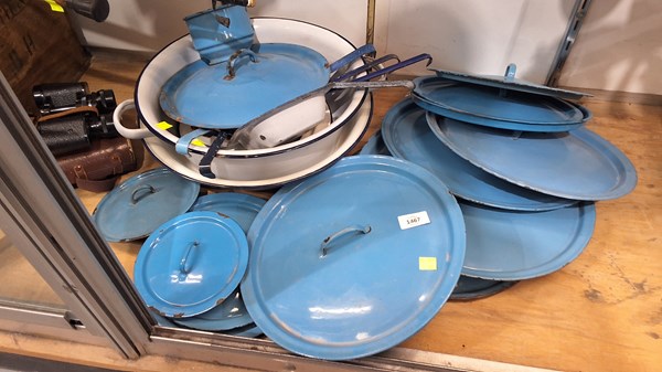 Lot 1474 - ENAMELWARE