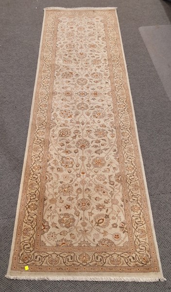 Lot 175 - HALL RUNNER