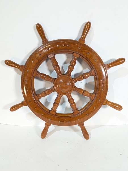 Lot 3 - SHIPS WHEEL