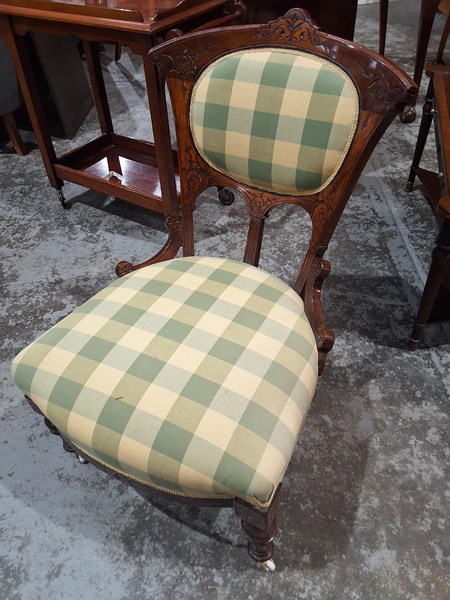 Lot 146 - PARLOUR CHAIR