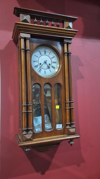 Lot 106 - WALL CLOCK