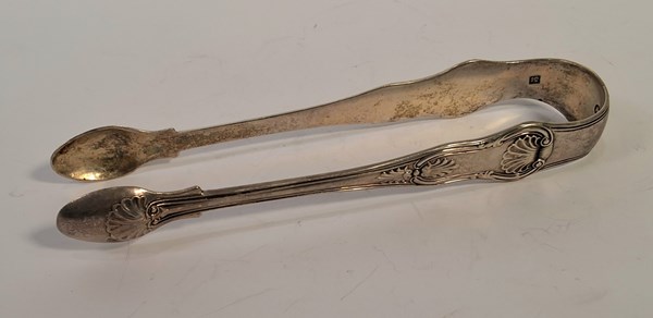 Lot 1071 - SILVER TONGS
