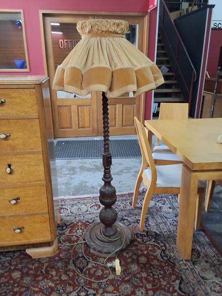 Lot 209 - STANDARD LAMP