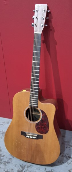 Lot 1223 - ACOUSTIC GUITAR