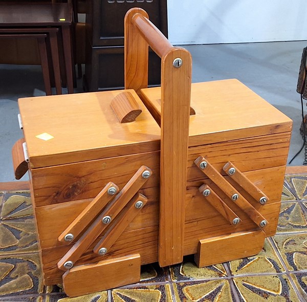 Lot 296 - SEWING CADDY