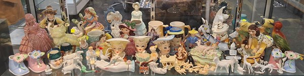 Lot 1453 - NOVELTY CERAMICS