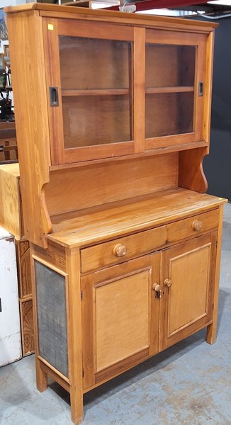 Lot 302 - KITCHEN DRESSER