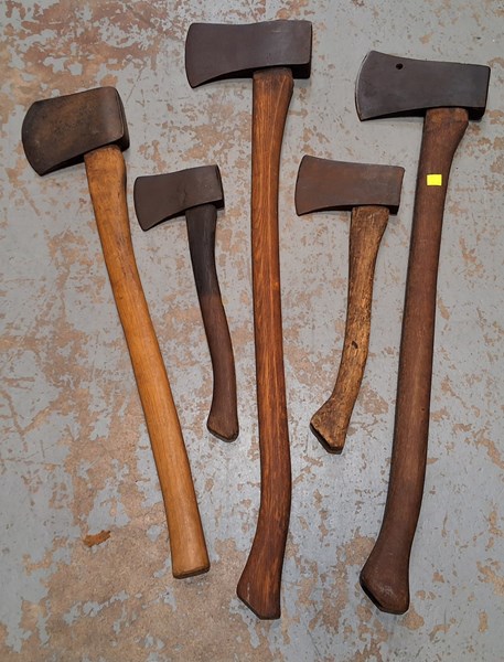 Lot 328 - VINTAGE AXES