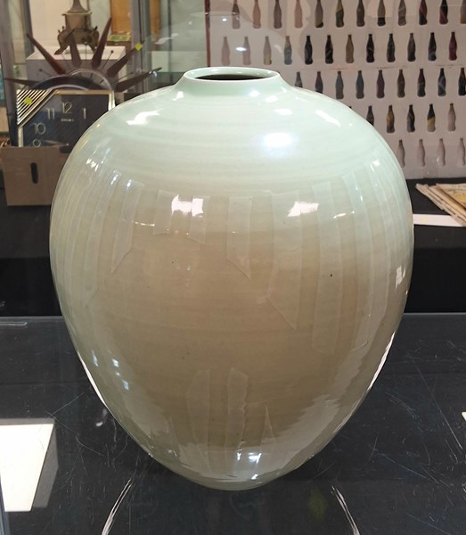 Lot 1225 - CELADON VASE