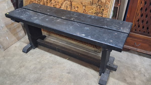 Lot 386 - OUTDOOR TABLE