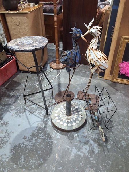 Lot 325 - GARDEN WARE