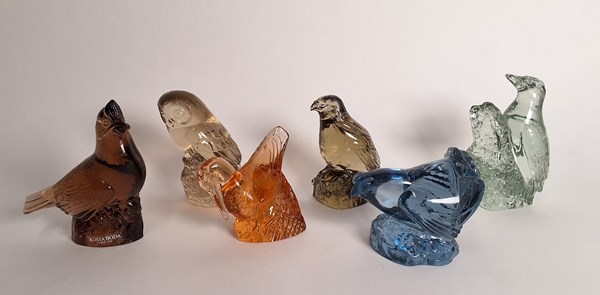 Lot 1389 - KOSTA BODA BIRDS