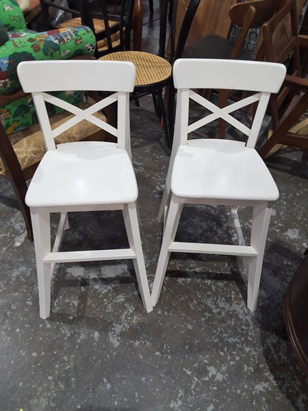 Lot 475 - STOOLS
