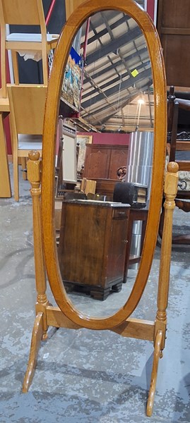 Lot 61 - CHEVAL MIRROR