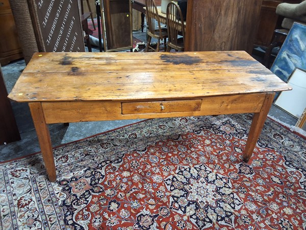 Lot 79 - FARMHOUSE TABLE