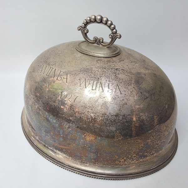 Lot 1362 - CLOCHE