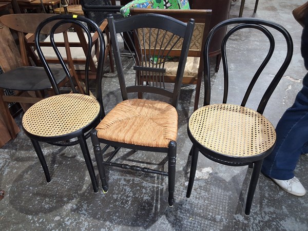 Lot 135 - DINING CHAIRS