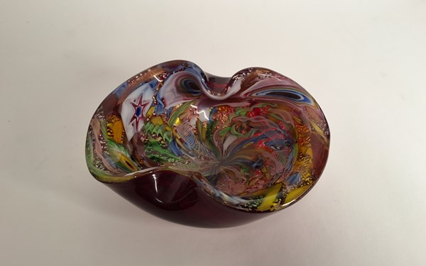Lot 1393 - STUDIO GLASS BOWL