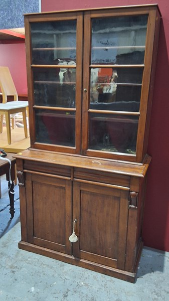 Lot 33 - BOOKCASE