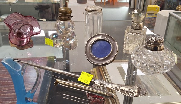 Lot 1407 - COLLECTABLES