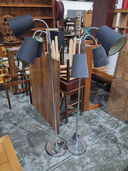 Lot 271 - FLOOR LAMPS