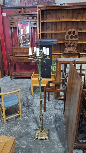 Lot 270 - STANDARD LAMP