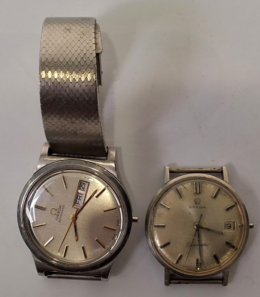 Lot 1045 - OMEGA PARTS