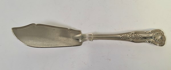 Lot 1069 - SILVER BUTTER KNIFE