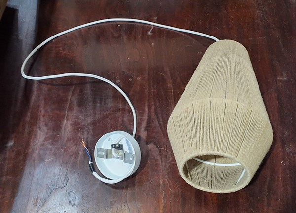 Lot 308 - LIGHT FIXTURES