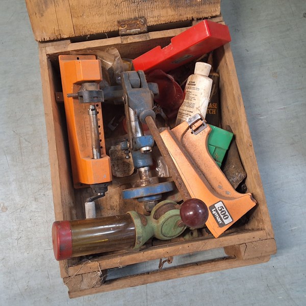 Lot 1444 - RELOADING EQUIPMENT