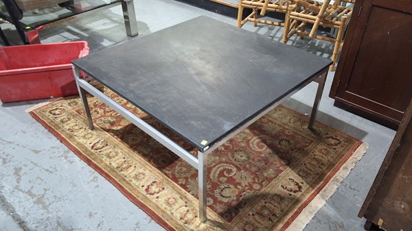 Lot 375 - COFFEE TABLE