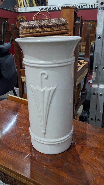 Lot 40 - UMBRELLA STAND