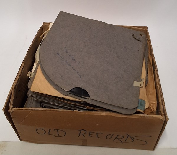 Lot 1540 - VINTAGE RECORDS