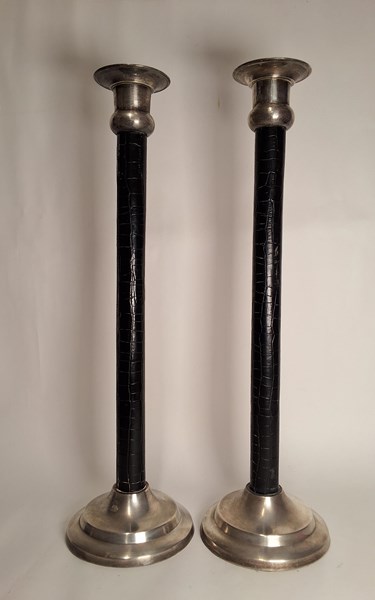 Lot 1519 - CANDLESTICKS