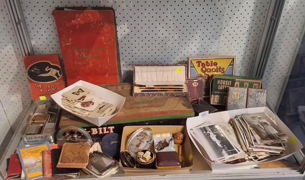 Lot 1331 - COLLECTABLES