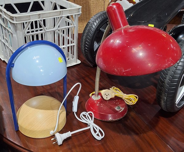 Lot 311 - DESK LAMPS