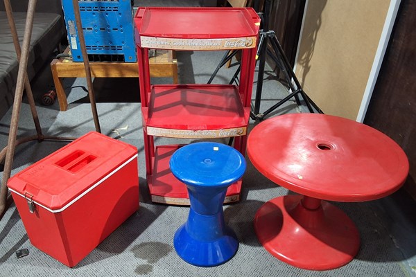 Lot 392 - PLASTIC LOT